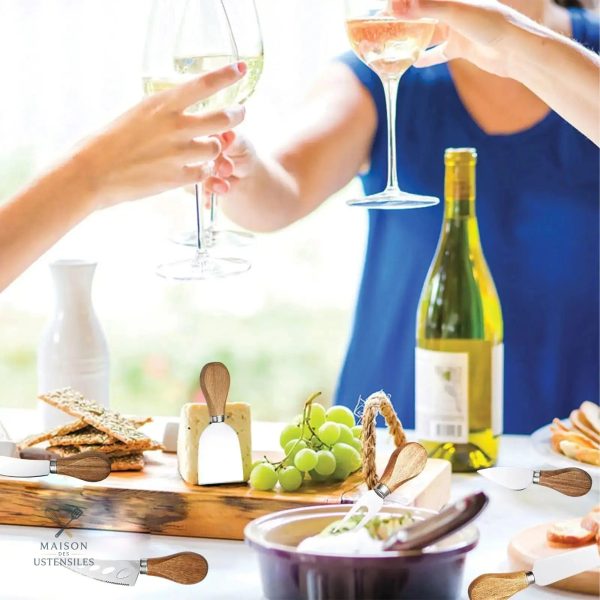 Accessoires pour fromagers - 6 couteaux pratiques