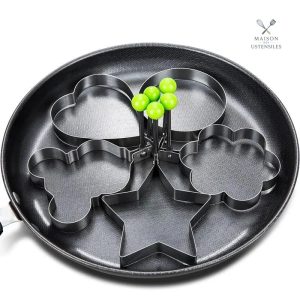 Gadget de cuisine pour découper des formes de Noël avec facilité