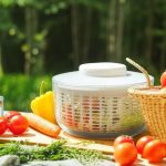 Accessoire de cuisine : essoreuse à salade rapide
