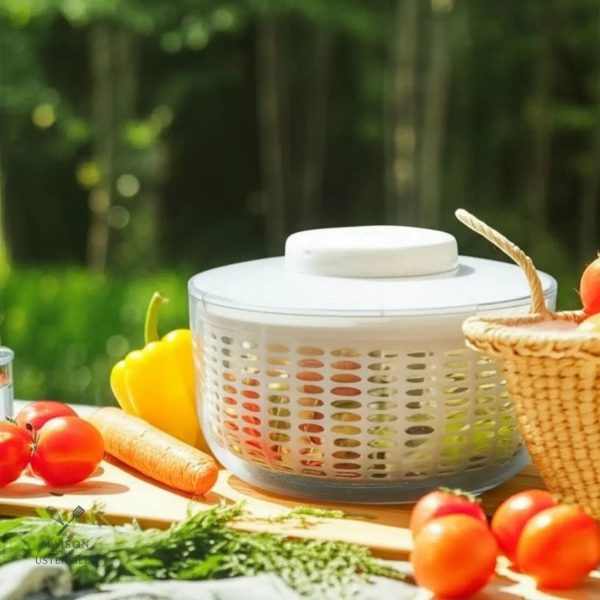 Accessoire de cuisine : essoreuse à salade rapide
