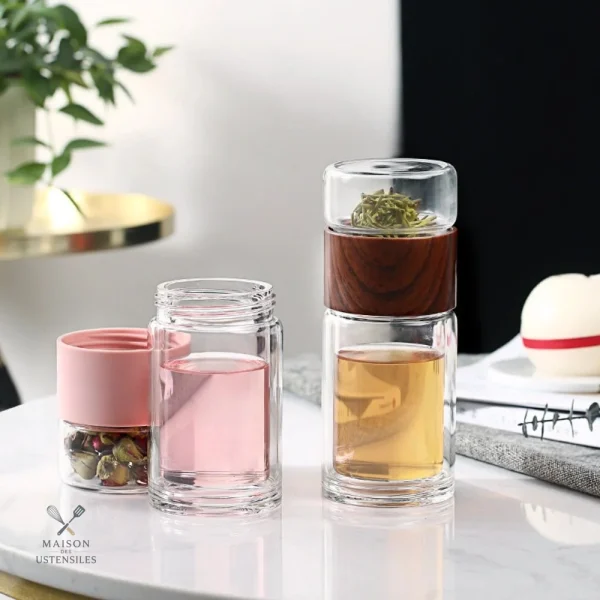 Accessoire de cuisine : infuseur en verre à thé