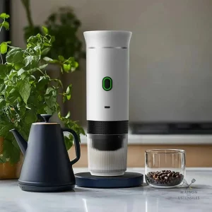 Machine à café pratique pour les voyages gastronomiques