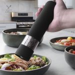 Moulin à poivre électrique avec éclairage intégré