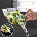 Accessoire de cuisine : passoire pour égoutter les légumes