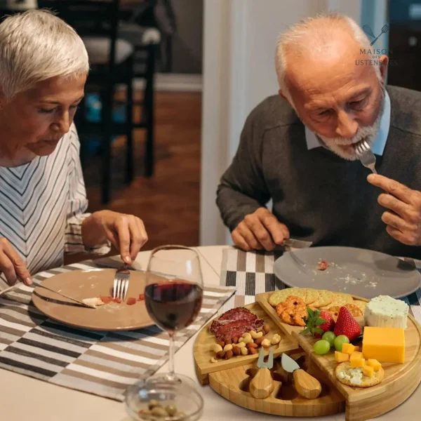 Accessoire de cuisine en bambou pour fromage