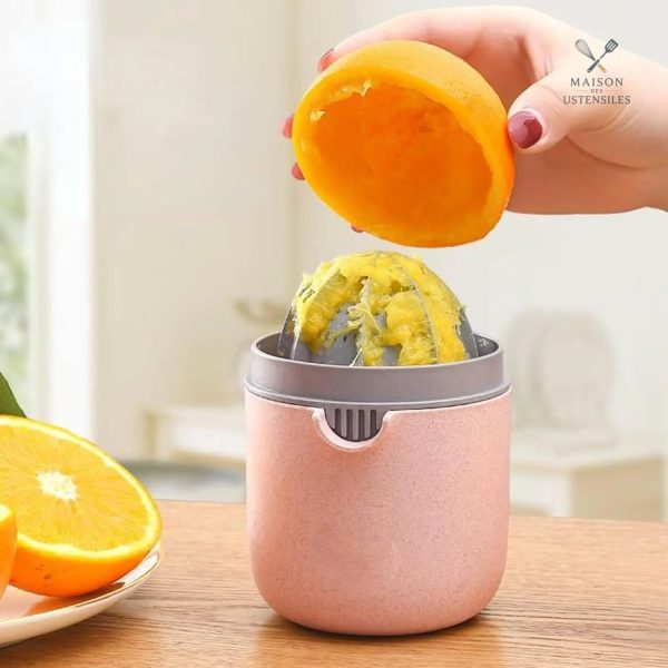 Presse agrume design compact et élégant