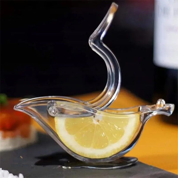 Accessoire de cuisine pour extraire le jus de citron