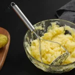 Presse purée léger et facile à manipuler pour tous les cuisiniers