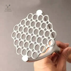 Ustensile de cuisine : presse purée professionnel