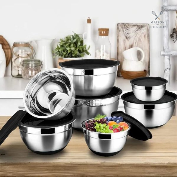 Saladier en inox, accessoire essentiel pour la cuisine